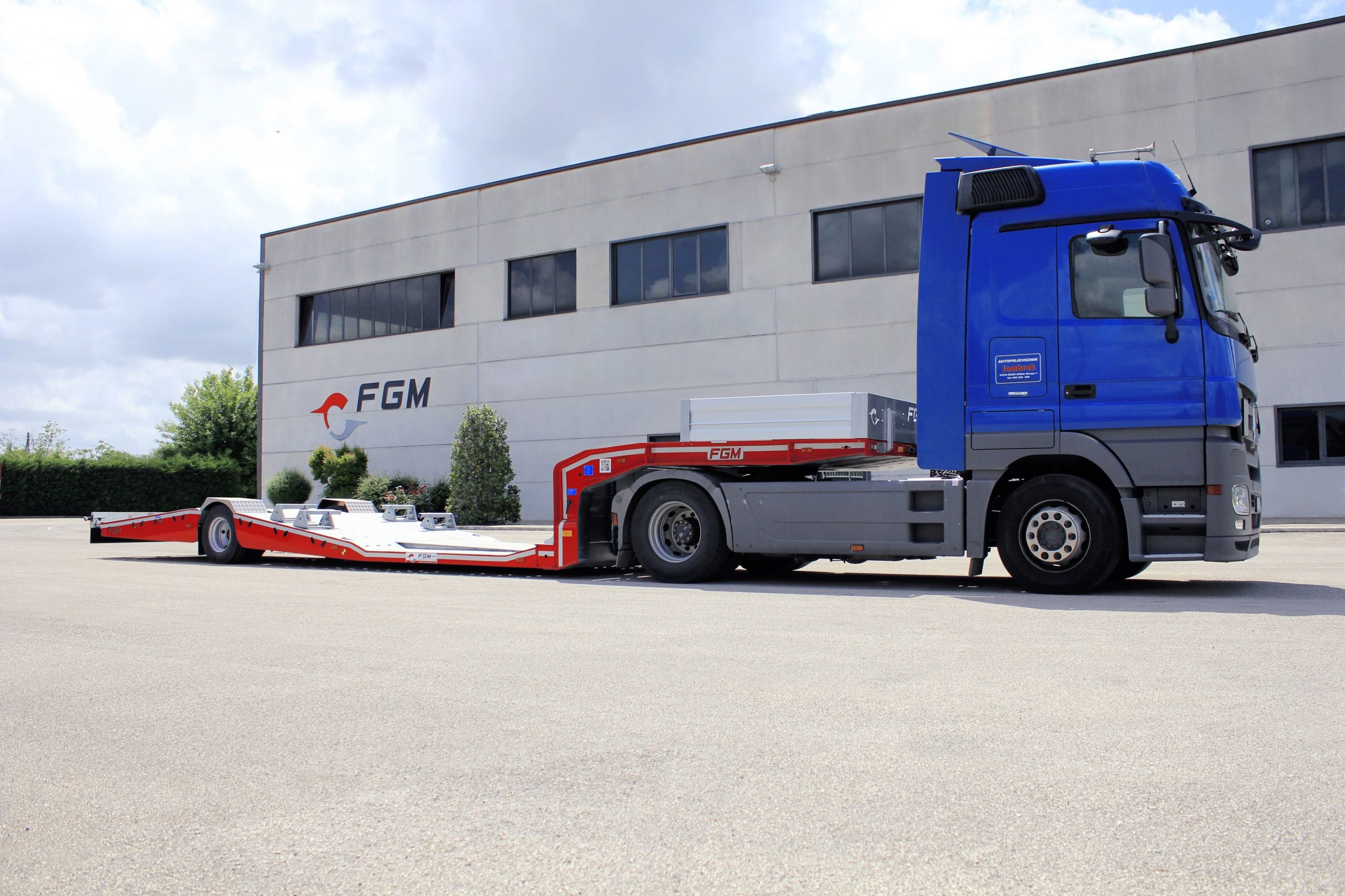 recovery breakdown semitrailer tractor unit transprter (2)
